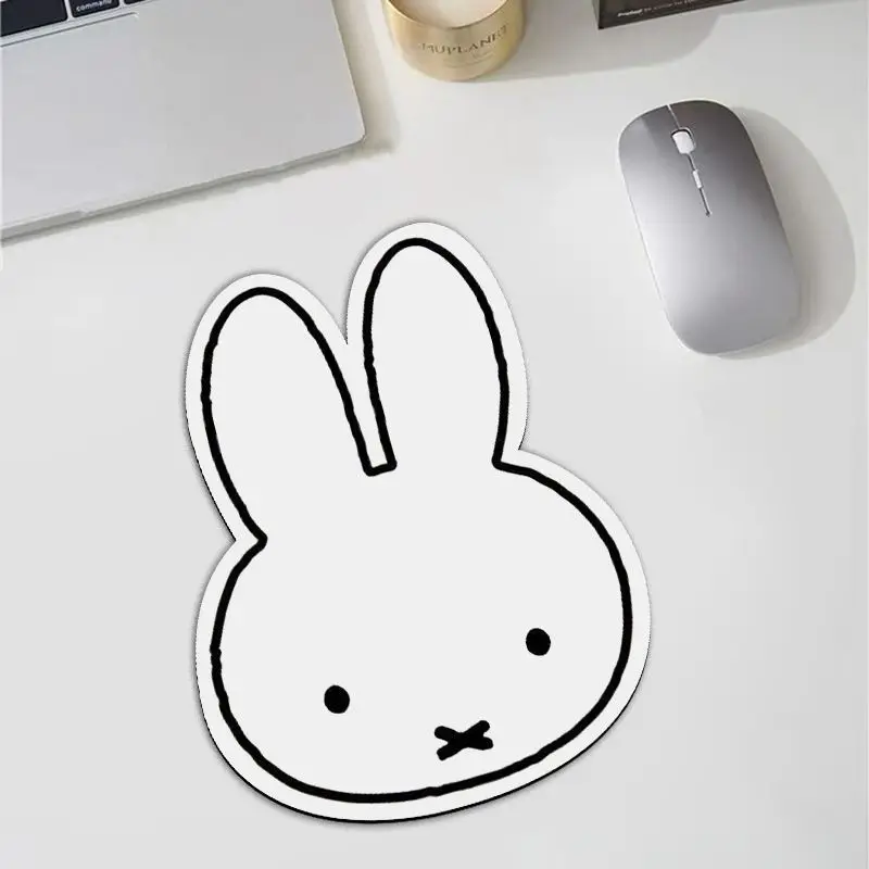 Kawaii Miffy Rabbit Shaped Mou - đánh giá và giá Outdoor Camping Table